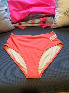 Old Navy High-Waist Bikini Bottoms in Coral XL